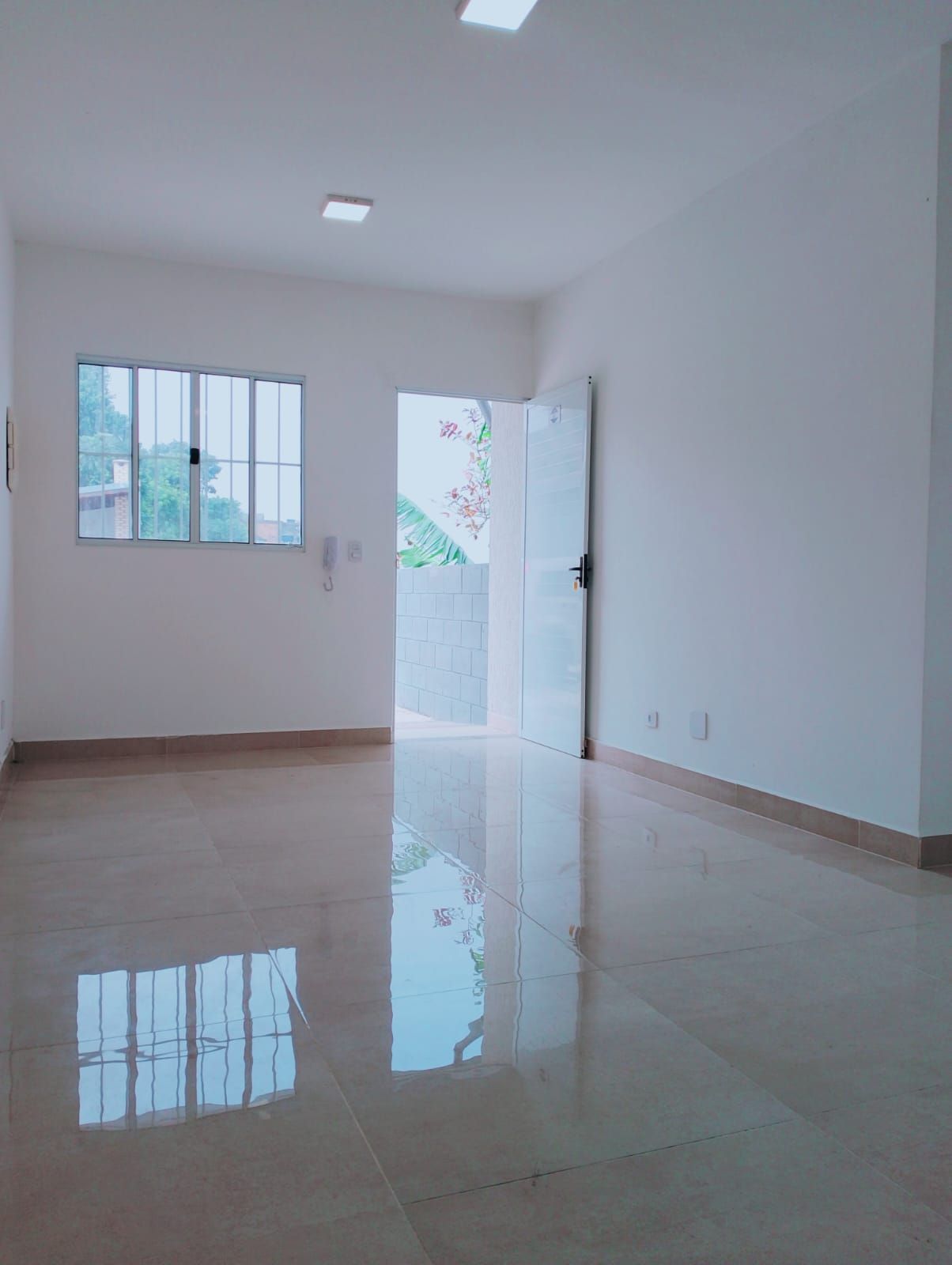 Casa térrea em condomínio à venda no Parque das Américas, Mauá