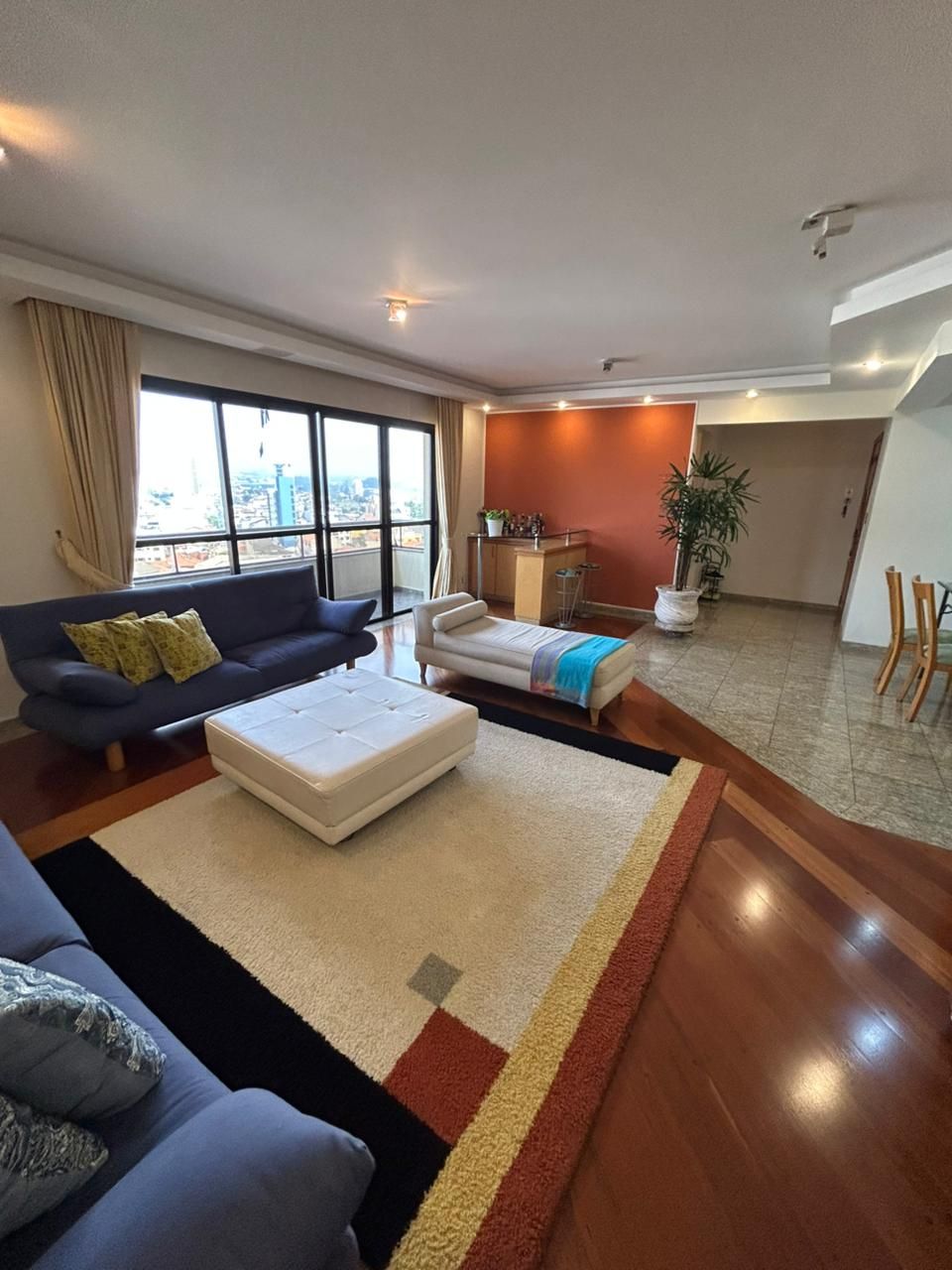 Apartamento à venda no Jardim Haydee, Mauá