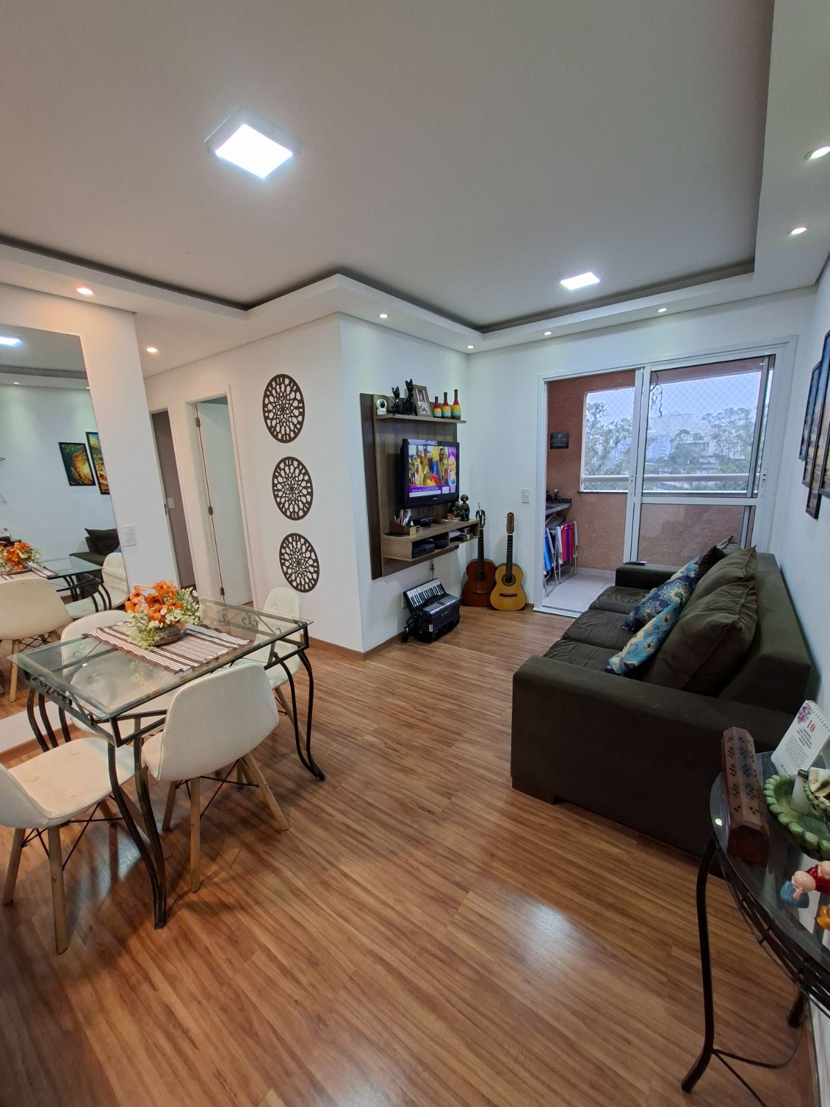 Apartamento com varanda gourmet à venda no Jardim Pedroso, Mauá