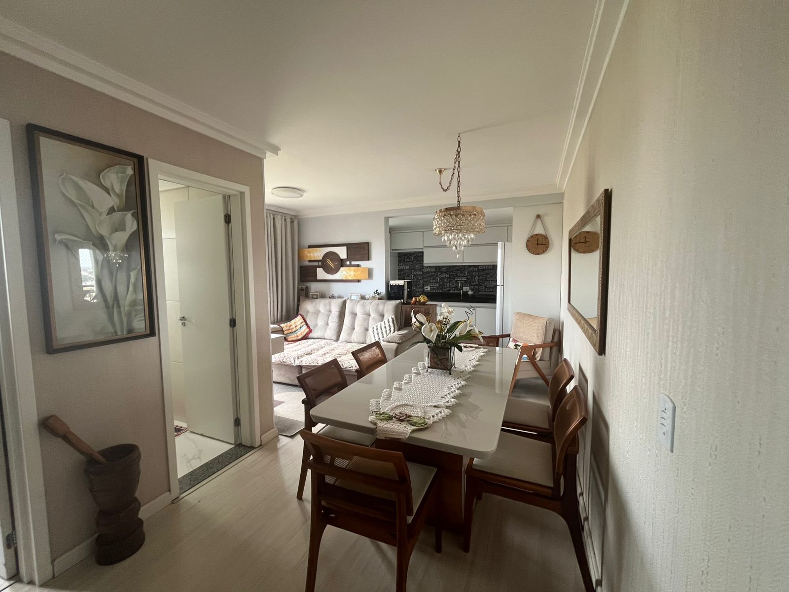 Apartamento com sacada à venda na Vila Nossa Senhora das Vitórias, Mauá
